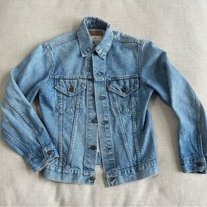 Levi’s medium wash jean jacket
